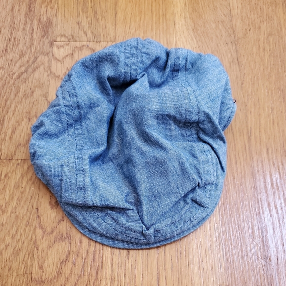 Hat - Picture 2 of 8